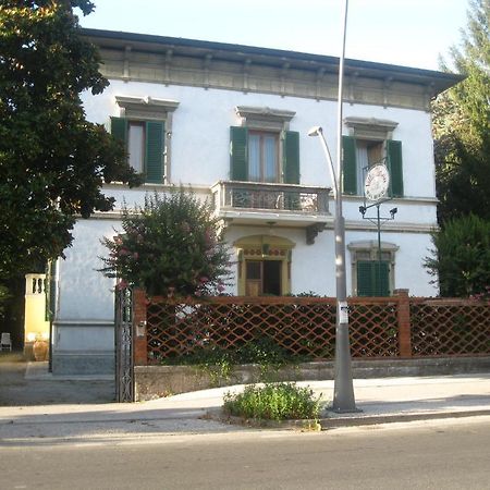 Villa Patrizia B&B Lucca Eksteriør billede