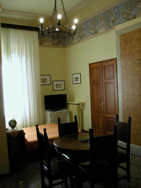Villa Patrizia B&B Lucca Værelse billede