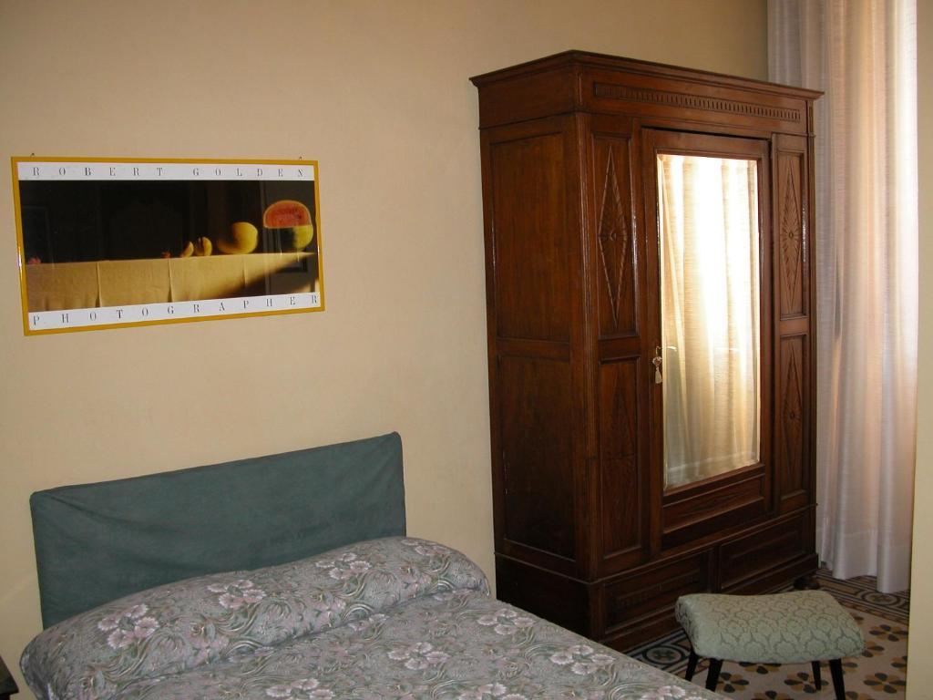 Villa Patrizia B&B Lucca Værelse billede