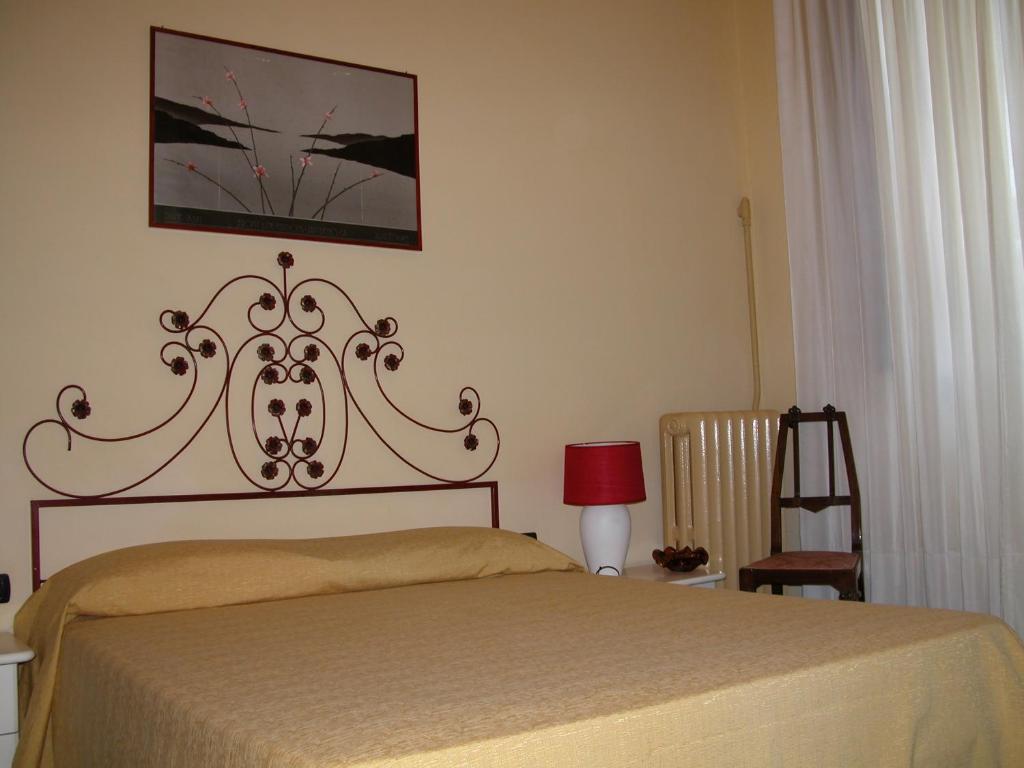Villa Patrizia B&B Lucca Værelse billede