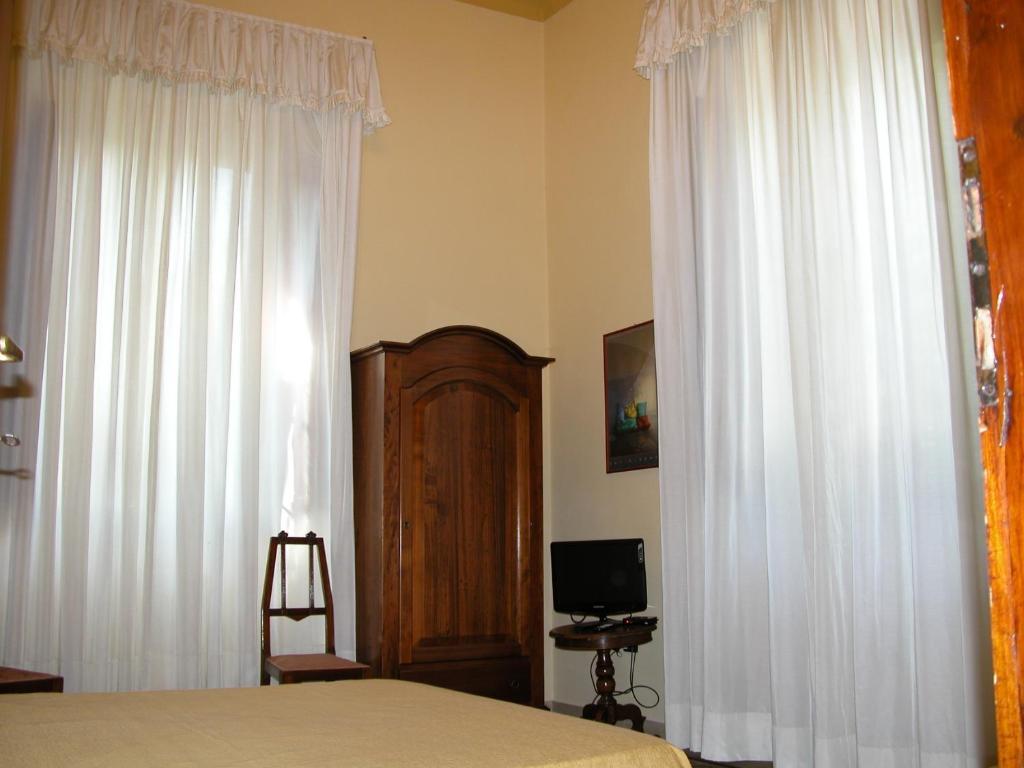 Villa Patrizia B&B Lucca Værelse billede